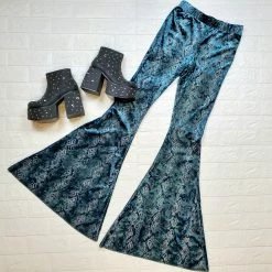 Bestto Lucky One Velvet Death Bells (Teal)