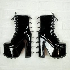 Predator Platform Boot FAN ALL FLAMES CLEARANCE (Final Sale)