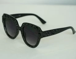 Die With Your Boots On Heart Studs Sunglasses