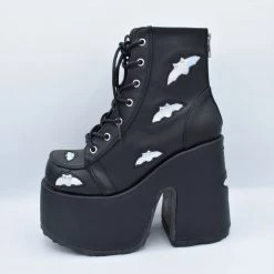Batty-Stein Boot DEMONIA (ALMOST GONE!)