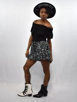 White Birch NEWEST ITEMS Rock Cress Micro Floral Shorts