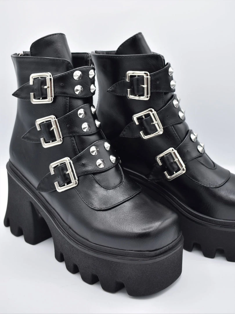 ACCITY SHOES & BOOTS Treble Triple Buckle Platform Boot 6 ACCITY SHOES & BOOTS Treble Triple Buckle Platform Boot
