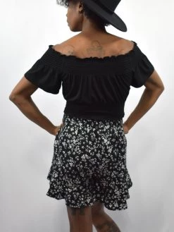 White Birch NEWEST ITEMS Rock Cress Micro Floral Shorts