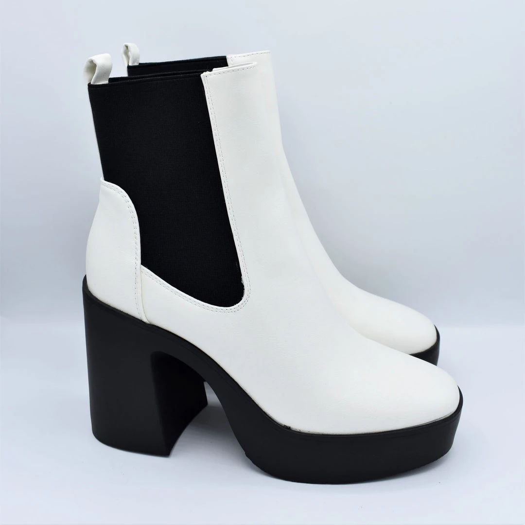 Appleblossoms Morgenstern Chunky Boots- Two Colors Available! 4 Appleblossoms Morgenstern Chunky Boots- Two Colors Available!