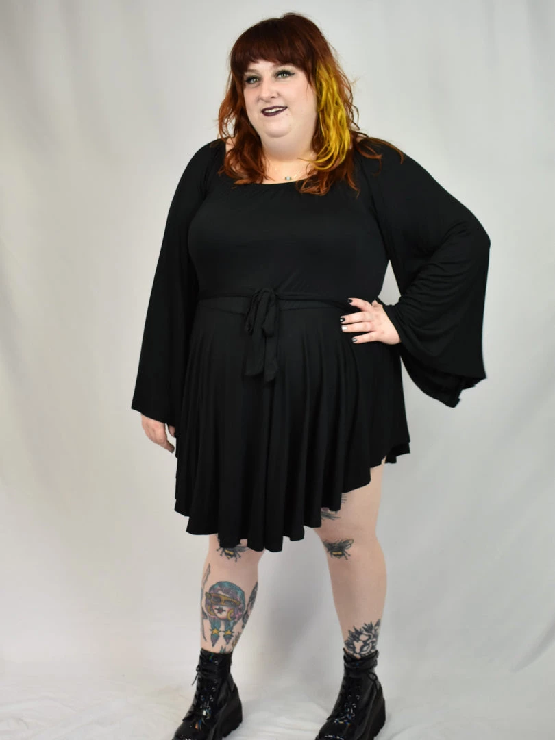 LIMITED RESTOCK! Annabelle Bell Sleeve Romper FOXBLOOD 8 LIMITED RESTOCK! Annabelle Bell Sleeve Romper FOXBLOOD