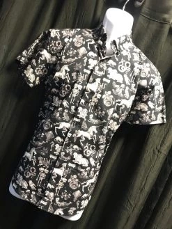 Oddities Short Sleeve Buttondown PRETTY SNAKE 15 Oddities Short Sleeve Buttondown PRETTY SNAKE