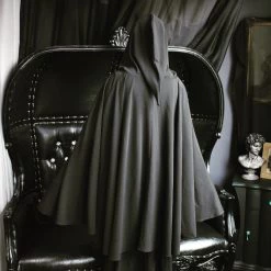 Sanderson Sisters Hooded Cape FOXBLOOD PLUS SIZE 1X-6X SELECTIONS 16 Sanderson Sisters Hooded Cape FOXBLOOD PLUS SIZE 1X-6X SELECTIONS