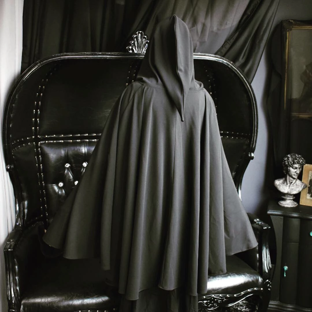 Sanderson Sisters Hooded Cape FOXBLOOD PLUS SIZE 1X-6X SELECTIONS 8 Sanderson Sisters Hooded Cape FOXBLOOD PLUS SIZE 1X-6X SELECTIONS