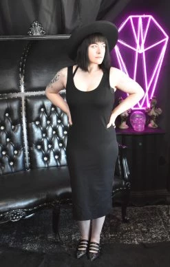 CLEARANCE (Final Sale) Posh Slimming Little Black Dress FOXBLOOD